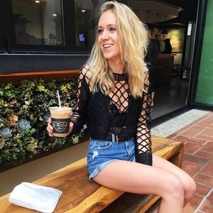 NWT black Top